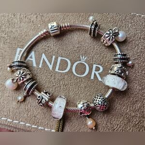 PANDORA Retired Sterling Silver Pearls Theme Charm Bracelet✨️ Length 7.5"